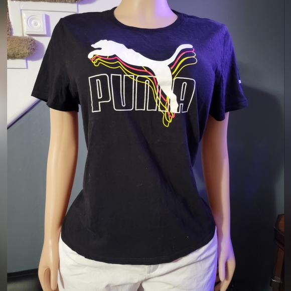 Puma Women's Black Graphic Tee - Picture 1 of 2